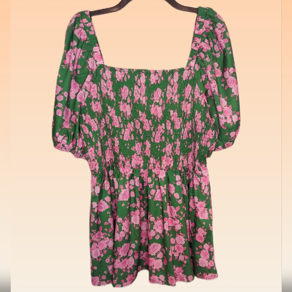 NWT shirred babydoll top